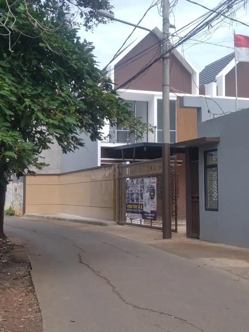 FOR SALE! RUMAH IDAMAN SUPER MURAH FULL BATA MERAH DI DLM CLUSTER