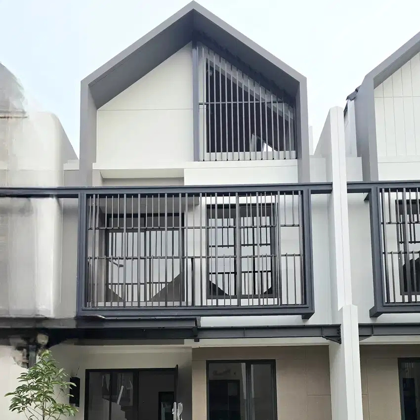 Dijual Murah Banget Rumah di Cluster Leonora Gading Serpong