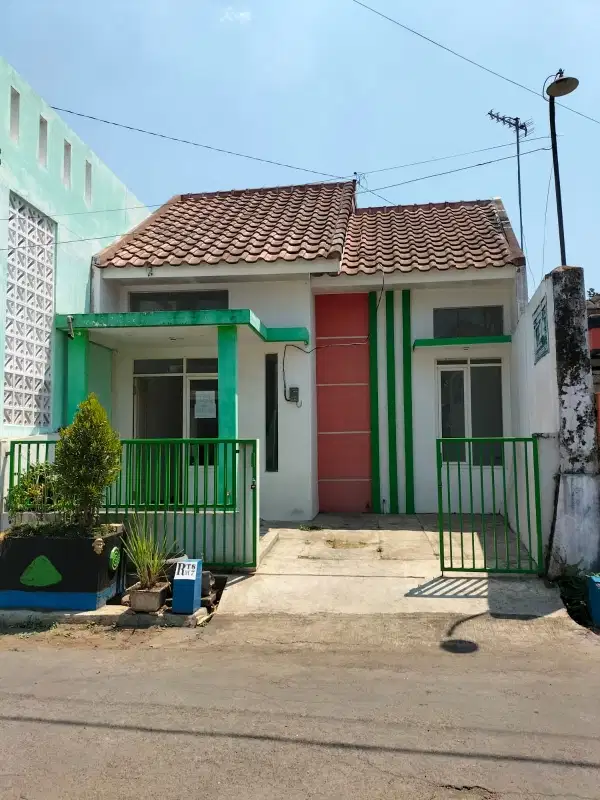 DIJUAL RUMAH 1 LANTAI POROS JALAN DI SINGOSARI MALANG