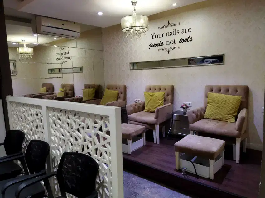 Dijual Rumah Mewah di Bintaro Sektor 4