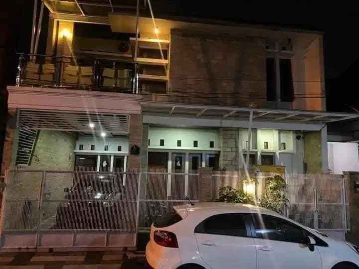 Jual di BAWAH HARGA PASARAN rumah LUAS TERAWAT Di Caringin bandung