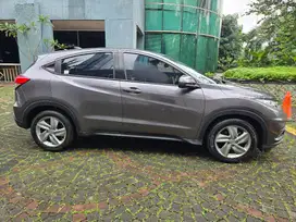 Honda HRV  1.5 S AT 2020 Low 37000 KM Tangan Pertama Pribadi