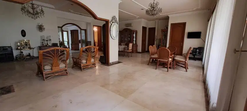 Dijual Rumah Mewah di Tebet Barat Raya Jakarta Selatan