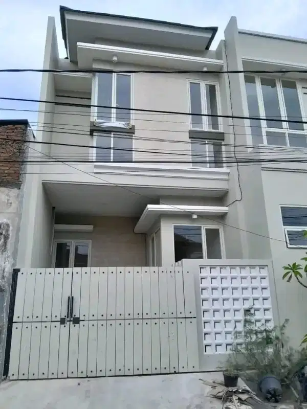 rumah baru 2lt Rungkut Surabaya 1M an