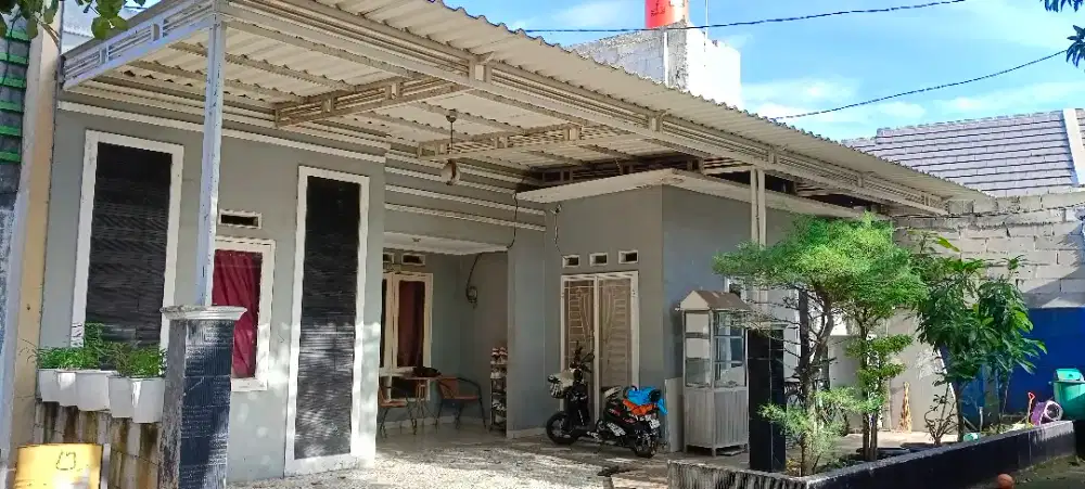 Di jual cepat BU .rumah over kredit tipe cluster di sepatan
