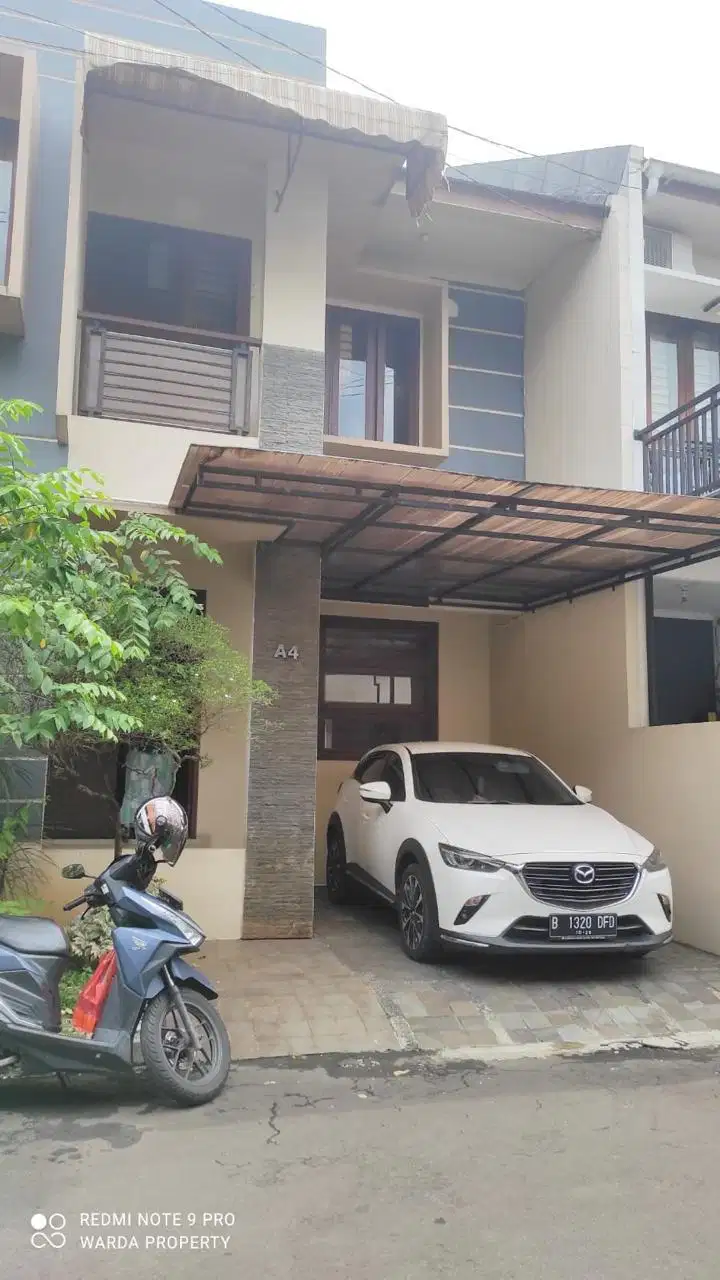Disewakan rumah dalam townhouse di pejaten jakarta selatan
