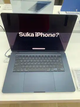 Macbook Air(15 inci)