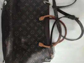 Louis Vuiton Suze M Sling n Shoulder zBag