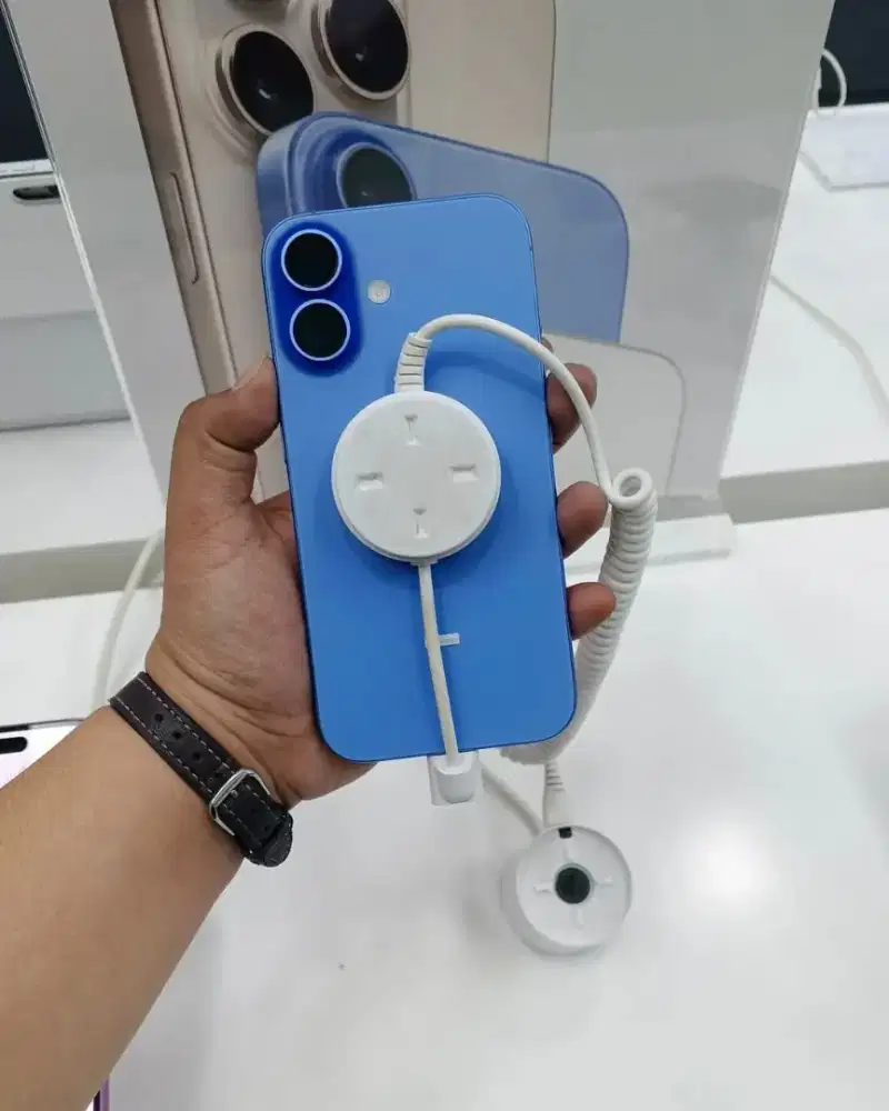 PROMO KREDIT IPHONE DP 0% SYART CUMA KTP SJA WA JA P LAH  KALO MINAT