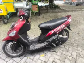 Butuh Uang BU Dijual yamaha mio merah 2007 dobel starter jos murah
