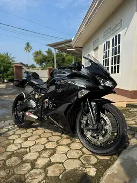 Kawasaki ZX25R QS KTRC