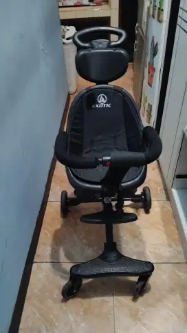 Stroller exotic
