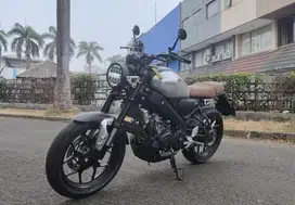Jual motor yamah xsr masih mulus jarang di pakai
