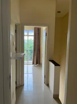 Dijual Murah Rumah Katamaran di Pik