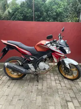 Jual motor vixion tahun 2014