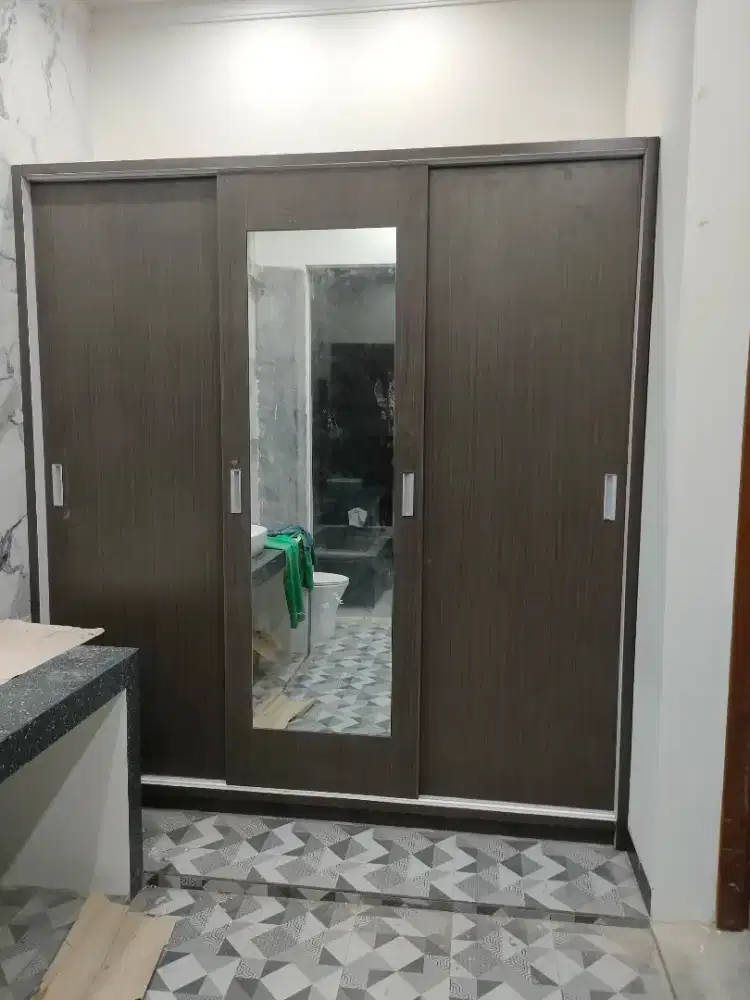 Lemari baju almari 3 pintu sleding full rak