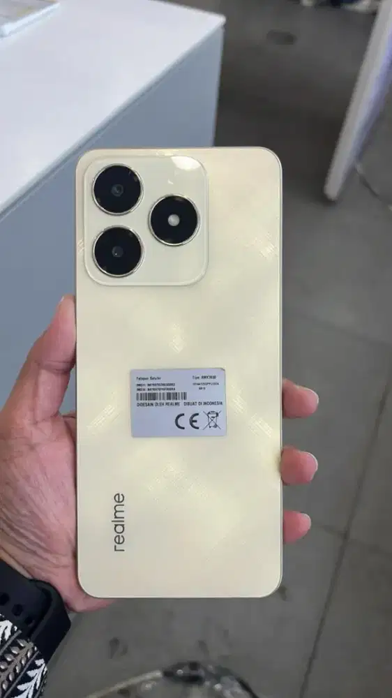 Second Realme C61 8/128GB Ex display