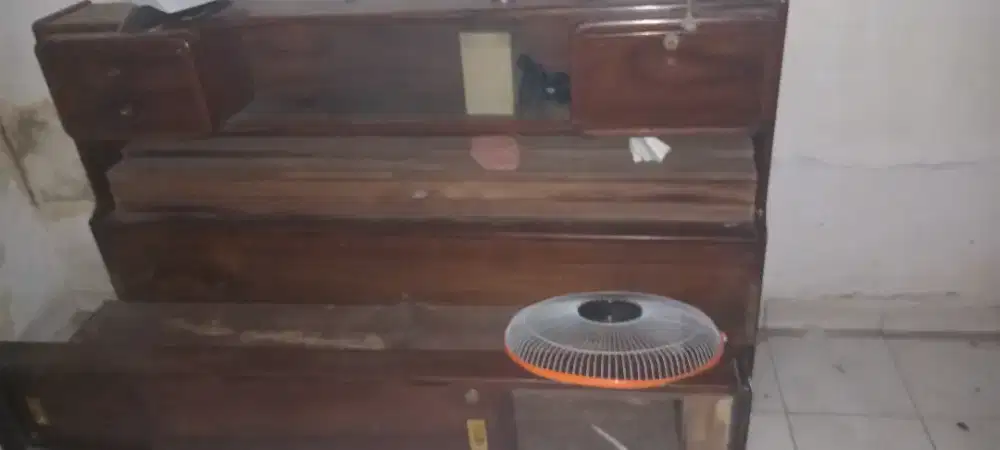 Jual cepat tempat tdr jati dijamin msh mulus