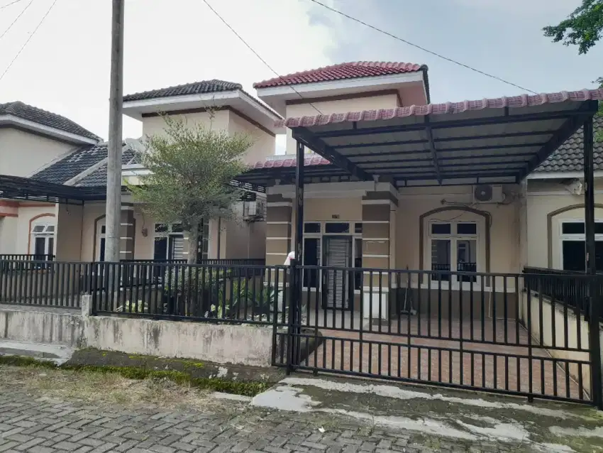 Dijual Rumah Murah dan Luas