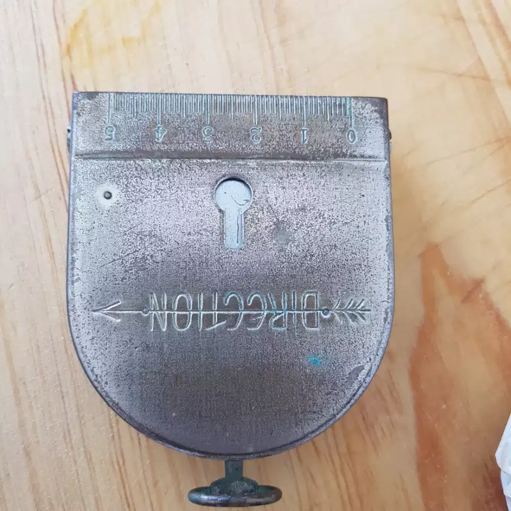 Kompas Militer Prajurit Belanda Antik Bezard