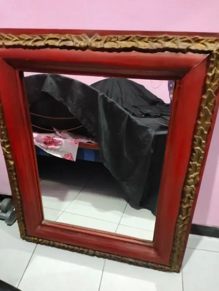 Cermin cantik besar mewah tebal merah