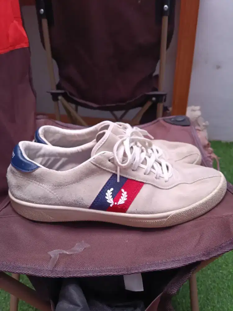 Sepatu fred perry original
