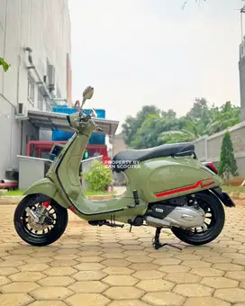 JUAL MURAH VESPA SPRINT S 150 IGET ABS FACELIFT 2022 MULUS