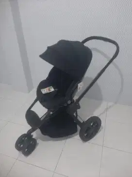 Kereta dorong stroller quinny mood hitam