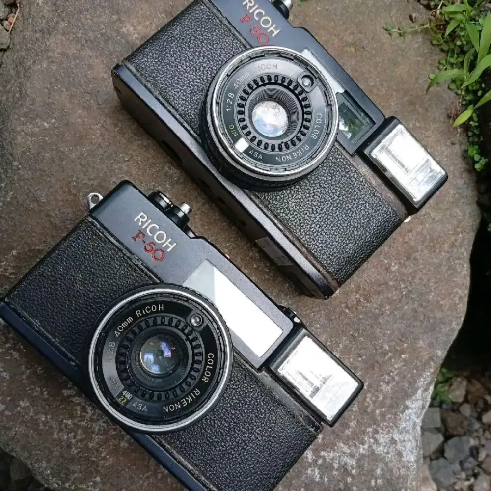 00160* kamera analog - rangefinder
RICOH F50... Diobral aja gan
