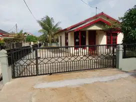 Dijual Rumah, LB 40, LT 250 m2, 2 KT, 1 KM, 1 R.Tamu, 1 R. tengah,