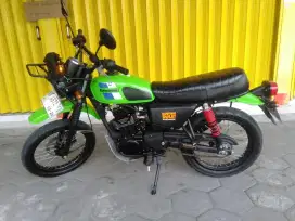 Kawasaki tr 175