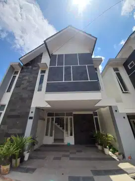 Dijual rumah kost premium lokasi depan kampus uin