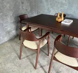 Furniture Meja Kursi Bahan Kayu