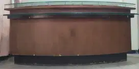 Meja Resepsionis Klasik