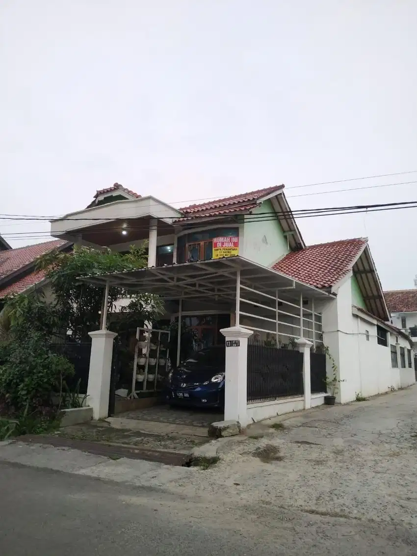 Dijual Rumah + Kontrakan 7 pintu