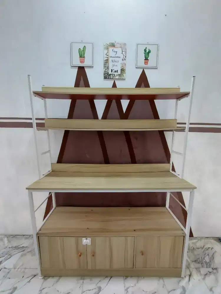 Lemari Perabot Dapur Pajangan