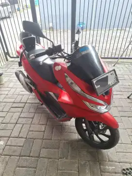 PCX 2018 warna merah keadaan okay pemakaian