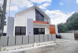 Dijual rumah murah bangunan baru strategis pinggir jalan desa