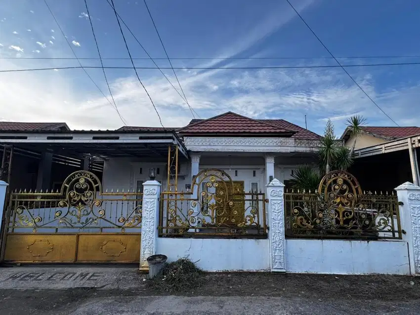Di SEWAKAN ATAU DI JUAL RUMAH❗️❗️