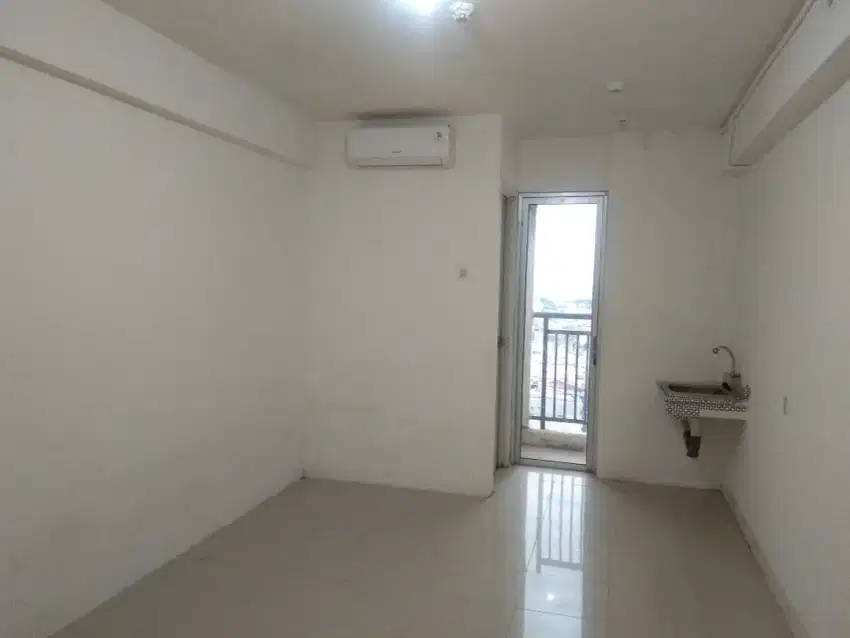 Disewakan Studio Kosongan Murah lantai rendah Apartemen Bassura City