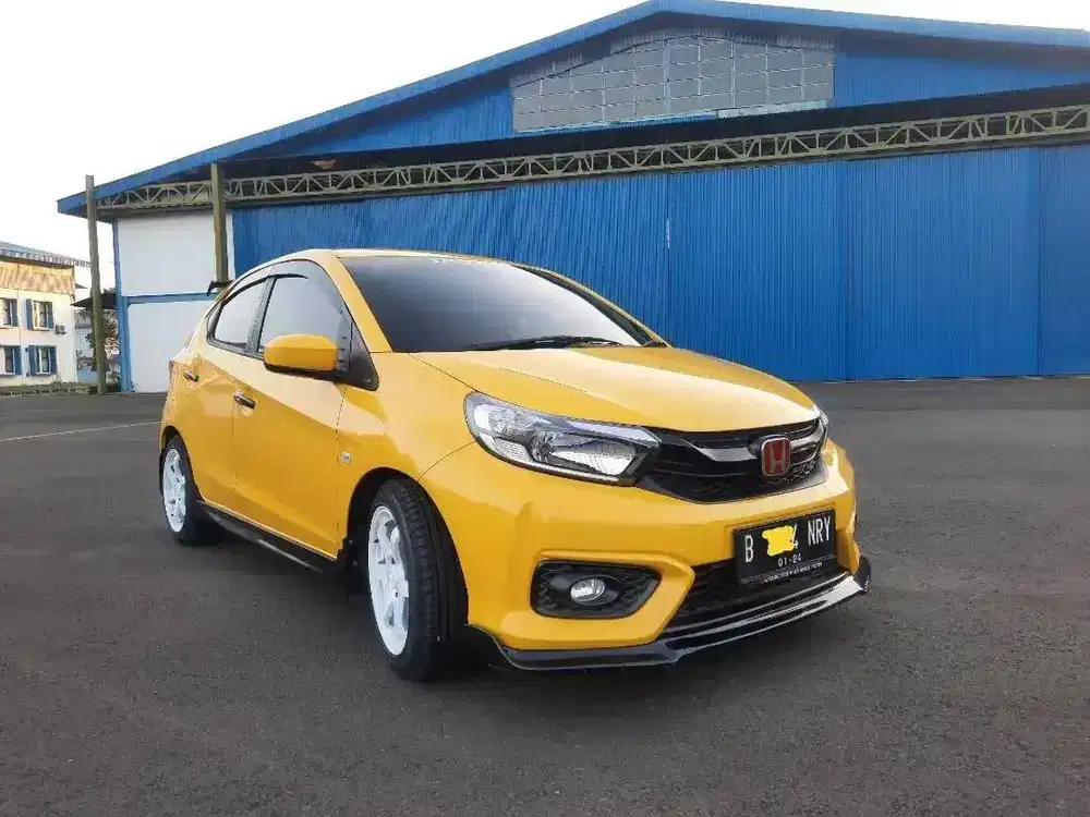 BRIO SATYA CARNIVAL YELLOW PIBADI