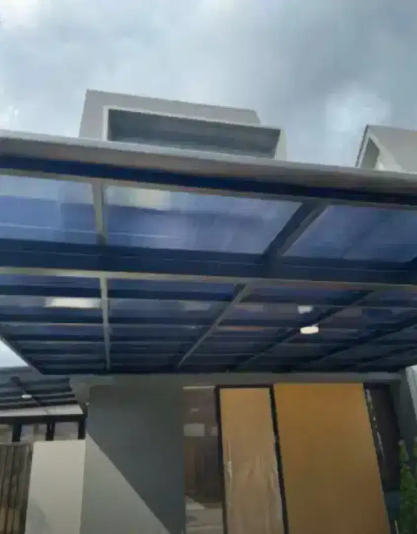 Canopi atap polycarbonate