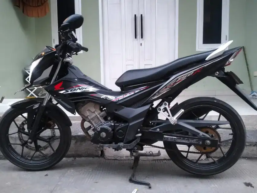 Jual atau tt Sonic 150