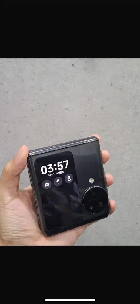 Second Oppo Flip N3 12+12/256 ex display