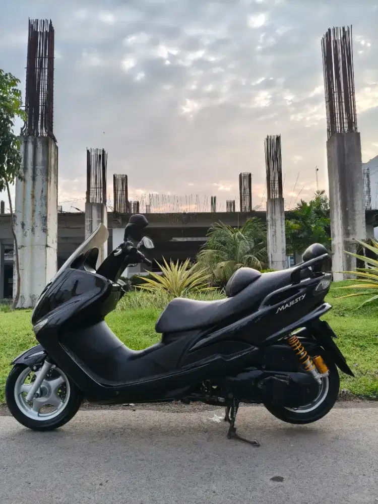 Yamaha Majesty YP125 tahun 2003