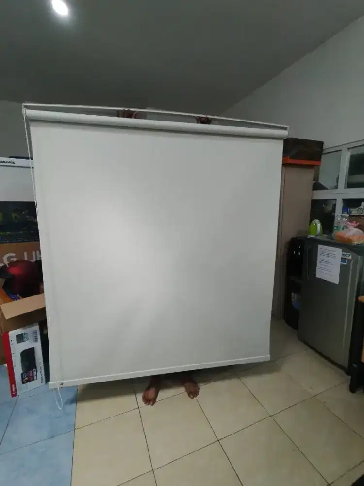 Roller blind bekas merk onna