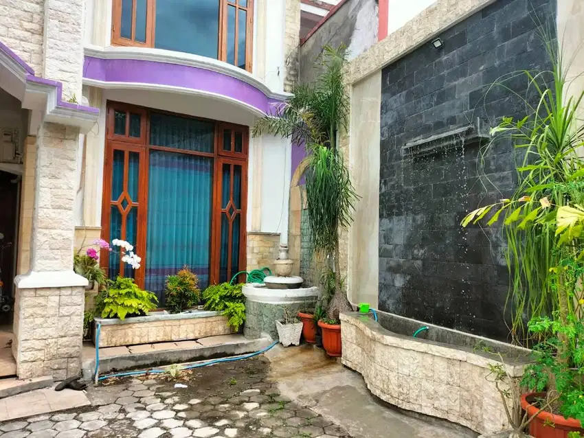 Kost Mahasiswi dan Karyawan Putri