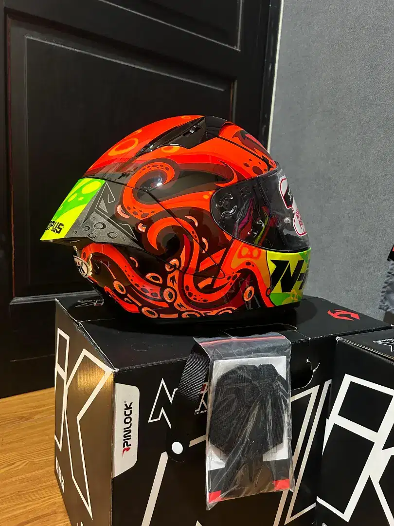 Helm Baru NHK mulus