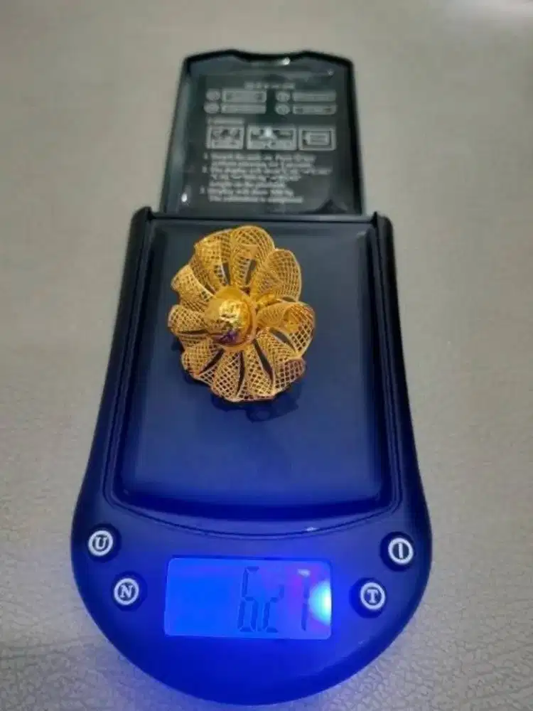 Terima jual beli emas