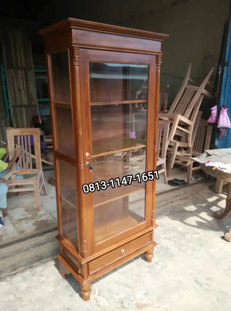 Lemari hias pajangan Jawa pintu 1